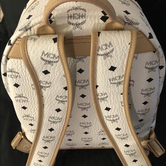 COPY - MCM Two Tone Visetos Backpack - Picture 4 of 15